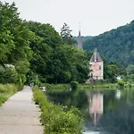 Refuge Bord De Meuse - Maas Holiday home *