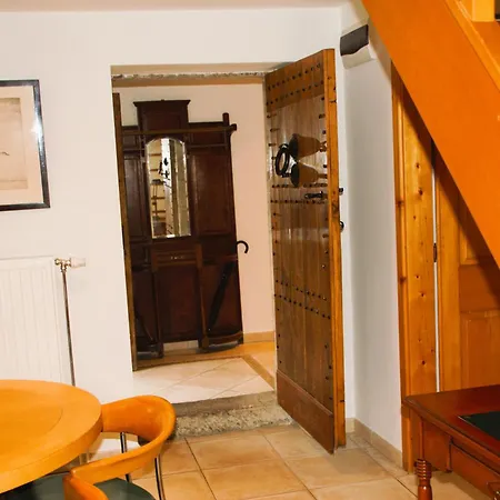 Refuge Bord De Meuse - Maas