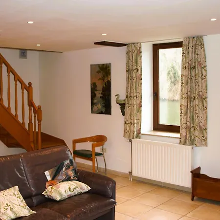 Holiday home Refuge Bord De Meuse - Maas