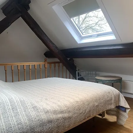 Holiday home Refuge Bord De Meuse - Maas Yvoir